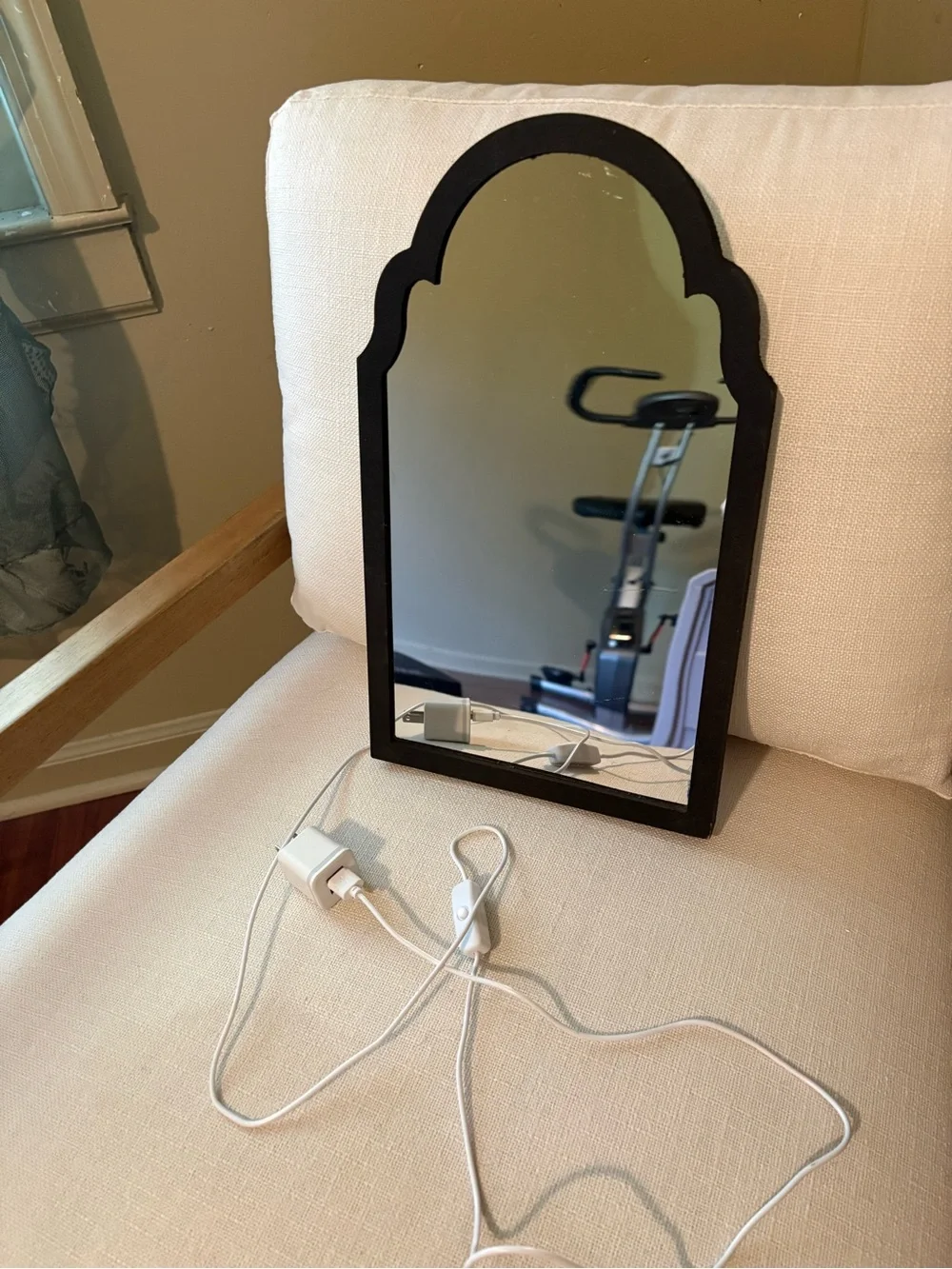 Ghost LED mirror